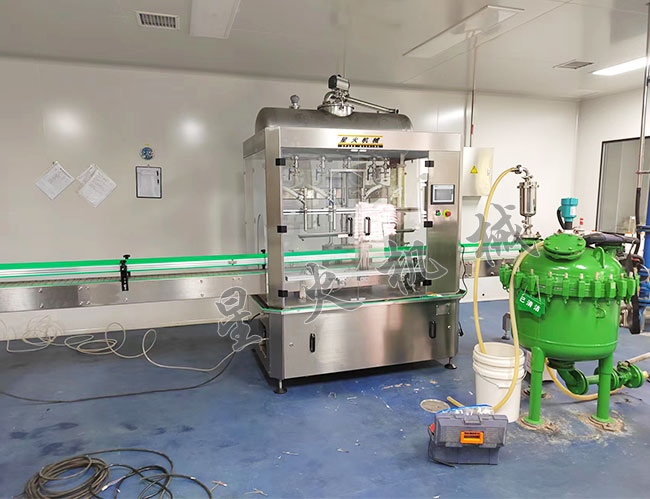5-25kg液體肥料灌裝生產線生產工藝灌裝樣品