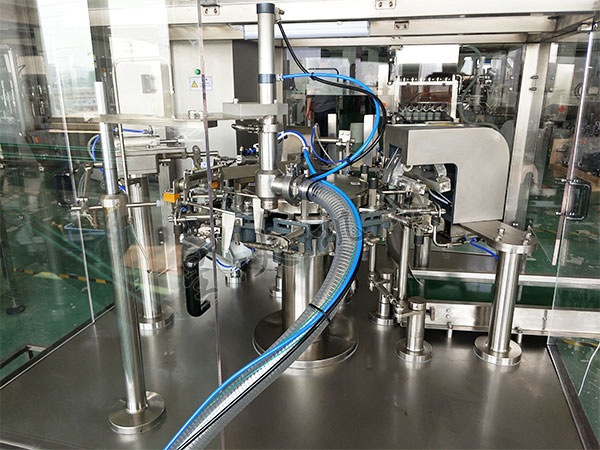 紅油火鍋底料包裝機生產線設備展示