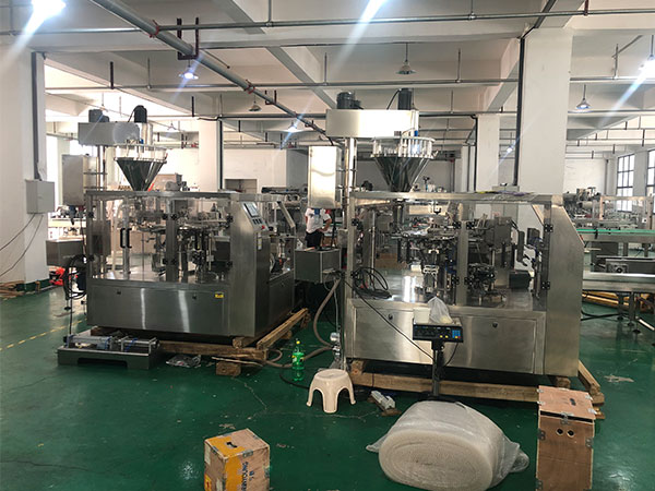 食品包裝機生產線實拍圖