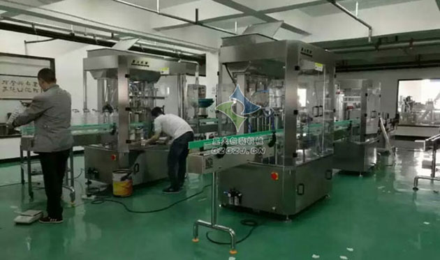 十二頭直流式液體灌裝生產線